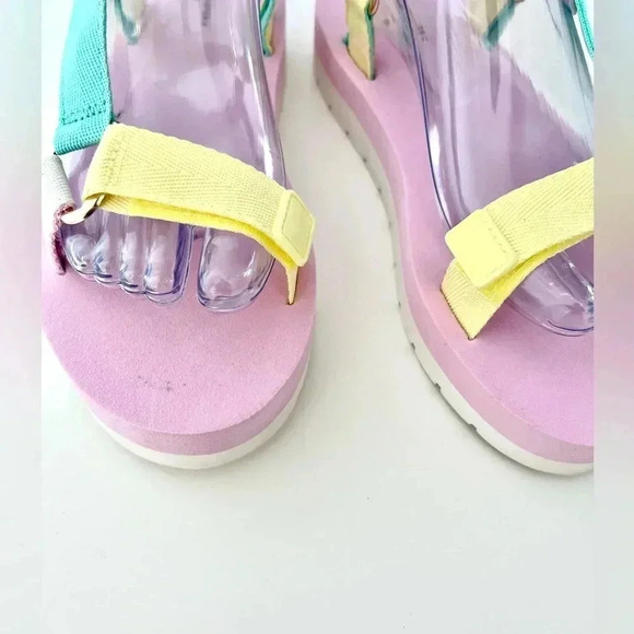 Stoney Clover Lane X Target Pastel Comfortable Adjustable Strap Sandals Size 7 - Picture 2 of 16